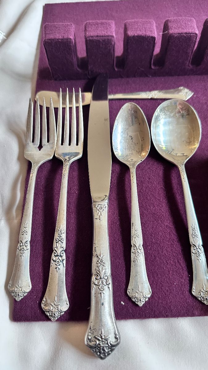 State house stately 8 place setting sterling silver set
