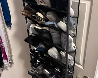 Lots of shoes sandals sz 7