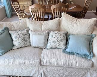 Arden‘s furniture company sofa