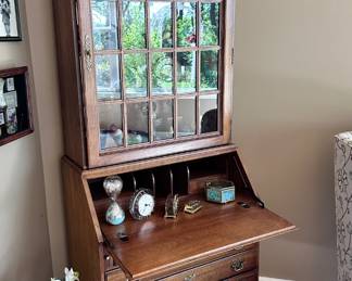 Beautiful walnut Thomasville secretary