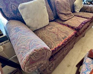 Explore this Preston Hollow estate sale featuring antique furniture, curated artwork, home décor, vintage collectibles, glassware, rugs and a Toyota Camry—double the inventory from two designer-appointed Dallas homes. Discovery Estate Sales.
