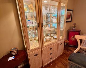 Explore this Preston Hollow estate sale featuring antique furniture, curated artwork, home décor, vintage collectibles, glassware, rugs and a Toyota Camry—double the inventory from two designer-appointed Dallas homes. Discovery Estate Sales.
