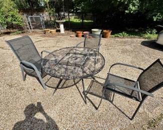 Explore this Preston Hollow estate sale featuring antique furniture, curated artwork, home décor, vintage collectibles, glassware, rugs and a Toyota Camry—double the inventory from two designer-appointed Dallas homes. Discovery Estate Sales.
