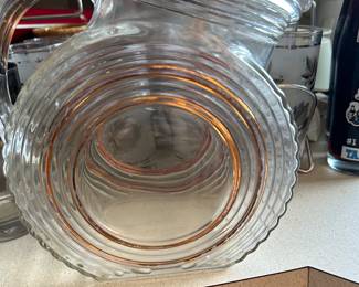 RETRO PITCHER
