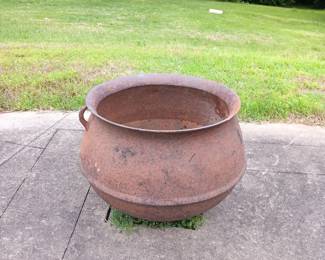 Large Iron Pot, as is