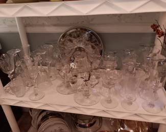 Set of etched crystal