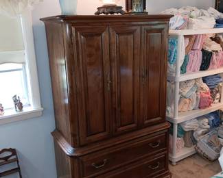 Gentlemans Chest, G W T W Lamp