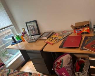 Home office desks