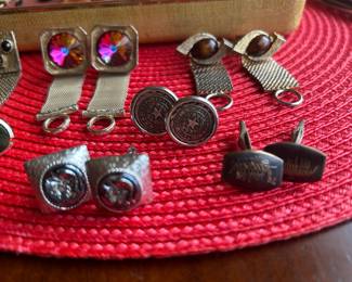 Vintage men’s cufflinks