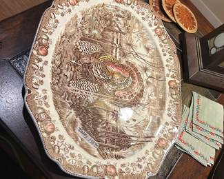 His Majesty Johnson Bros turkey pkatter