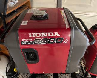 Honda Inverted generator