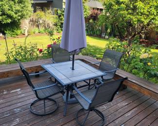 Patio furniture, like new