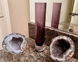 Geodes and amethyst glass
