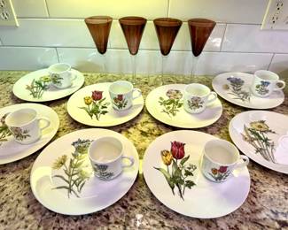 Floral luncheon set