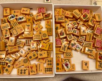 Vintage 1940’s Mahjong set