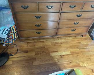 bedroom dresser
