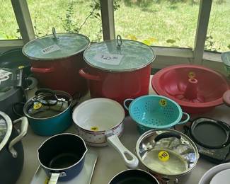 large stock pots