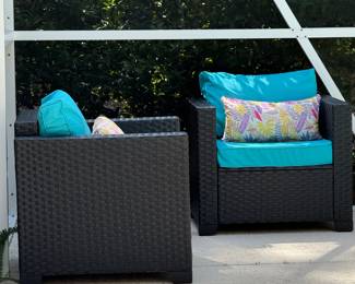 Oversized patio chairs
