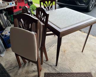 Folding table and 4 chairs