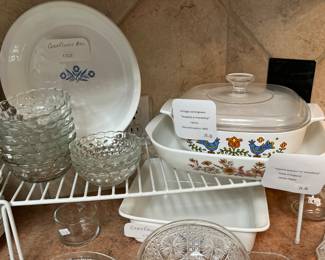 Vintage Corning Ware Cornflower & two discontinued pattrens