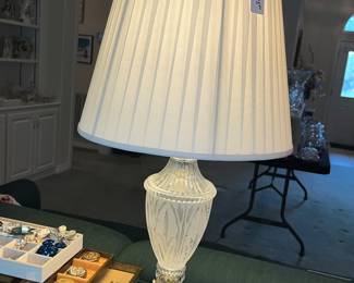 Wonderful crystal table lamp