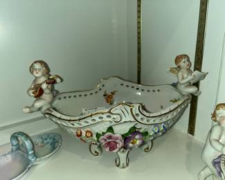 VON SCHIERHOLZ DISH WITH CHERUBS