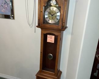 Vintage RIDGEWAY grandmother clock
