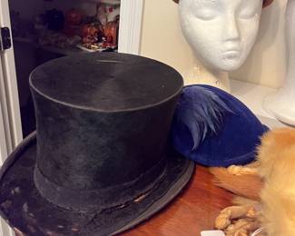 OLD SILK HIGH HAT