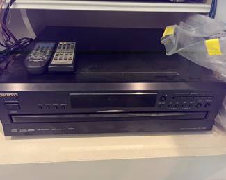 ONKYO CD CHANGER