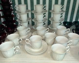 Mikasa RENAISSANCE WHITE cups & saucers