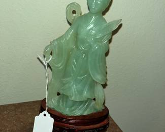 Wonderful jade statue