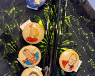 Vintage Radio show buttons