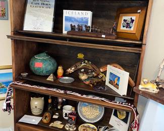 VINTAGE "GUNN" 3 dr LAWYER'S BOOKCASE