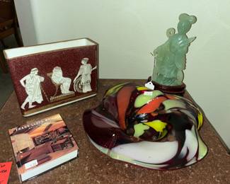 Colorful art glass bowl
