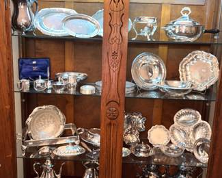 FULL OF TREASURES!!