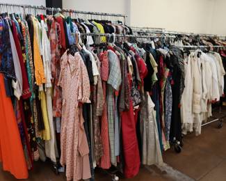 Women's Vintage Clothing