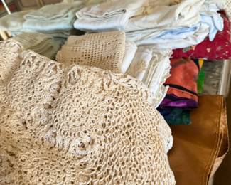 Lots of Vintage Linens