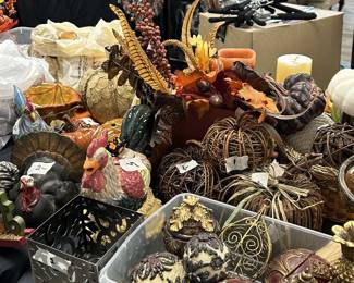 Holiday and Decorator Items