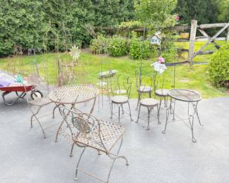 Metal Yard Art & Furniture!