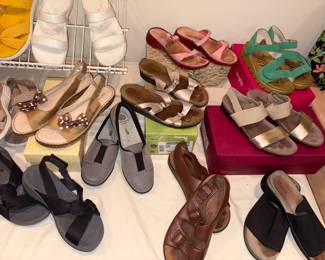 Women's Sizes 8-8.5 - Some Brand New!