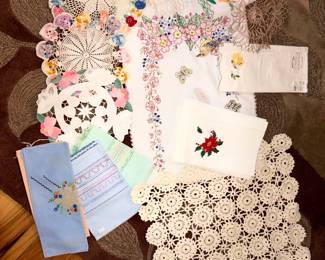 Exquisite Lace & Embroidered Linens!