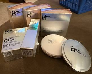 Assorted 'it Cosmetics' Products New in Box!!