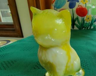 Vtg Slag Glass Cat Figurine!