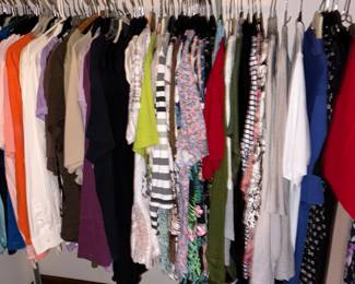 Hundreds of Size 3X Women's Clothing - Many With Tags!