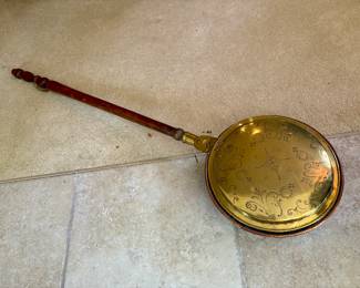 Antique Brass Bed Warmer W/Wooden Handle