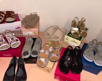 Women's Sizes 8-8.5 - Some Brand New!
