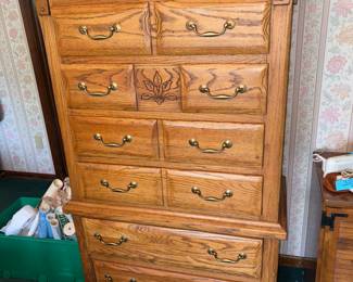 Oak Bedroom Set!