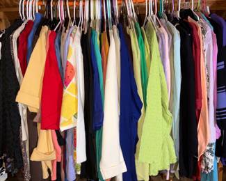Hundreds of Size 3X Women's Clothing - Many With Tags!