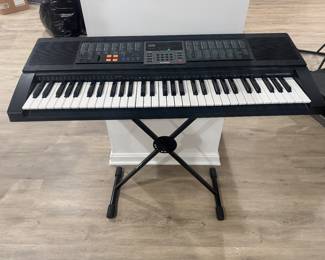 Casio CTK-650 Synthesizer w/ stand