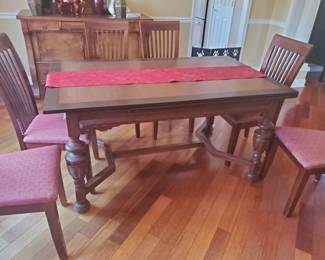 Dining Table and Chairs Oak